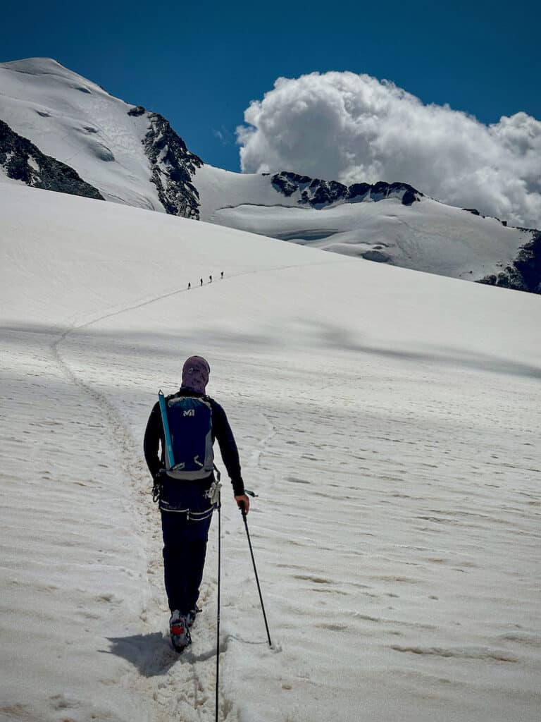 Unterwegs auf der Monterosa Runde am weg zum Castor.