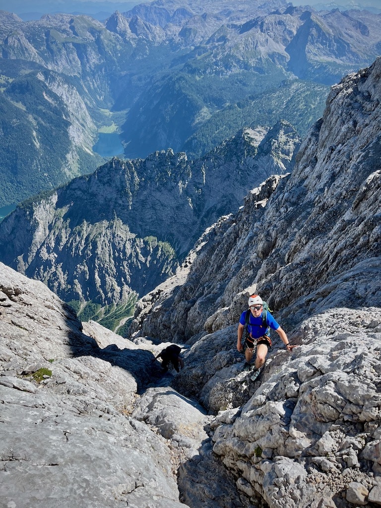 Am Berchtesgadener Weg durch die Watzmann Ostwand.